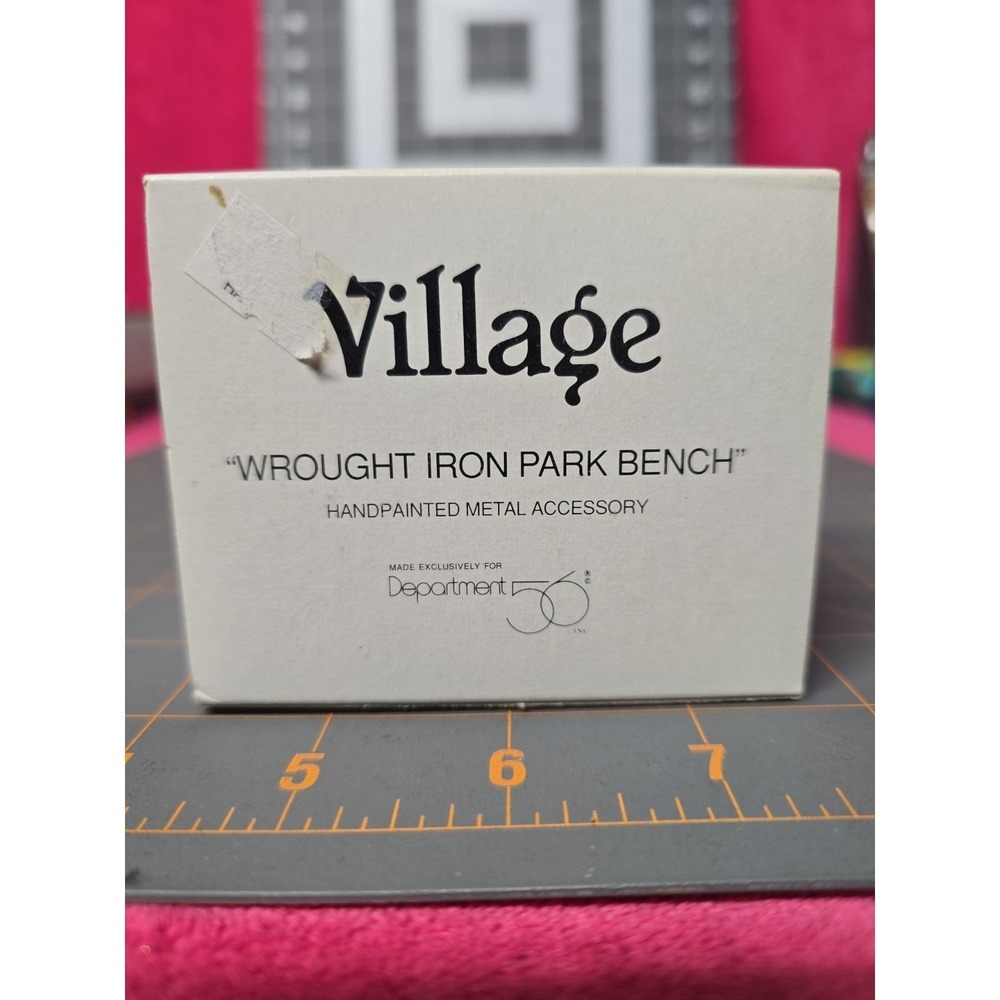 Dept 56 Village Accessory Wrought Iron Park Bench - #56.52302 In Original Box